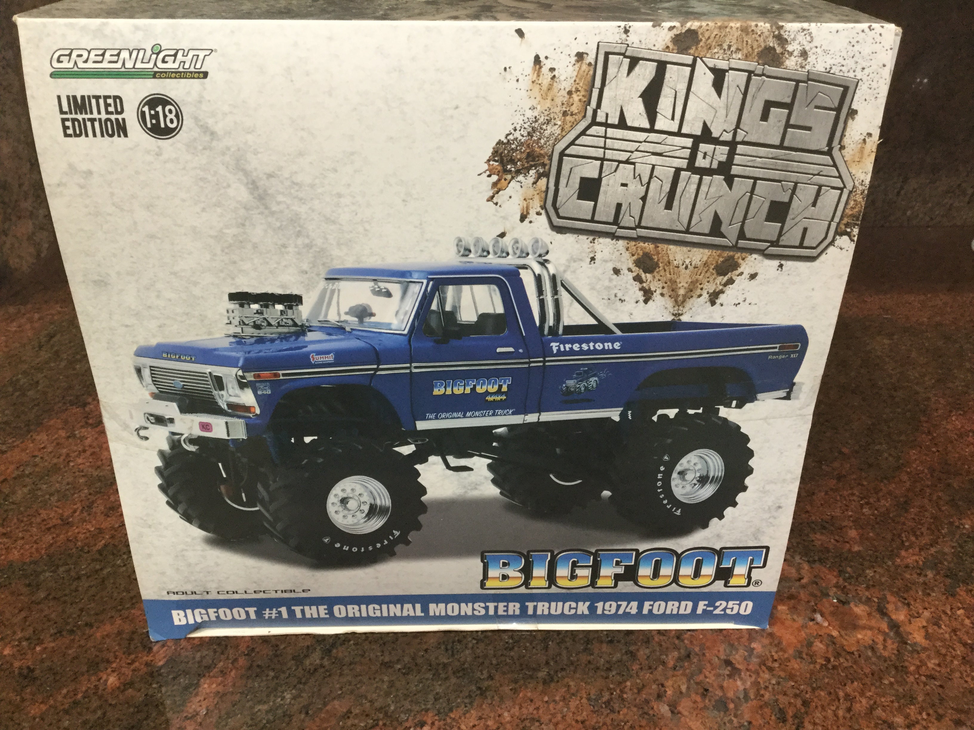 1/18 1974 Ford F-250 Bigfoot #1 The Original Monster Truck with 48 inch  Tires