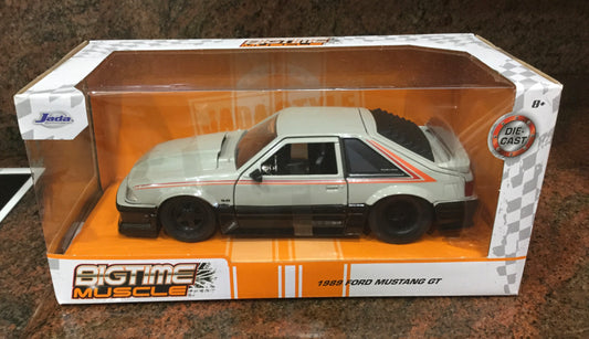 1:24 1989 Ford Mustang GT JADA: Bigtime Muscle