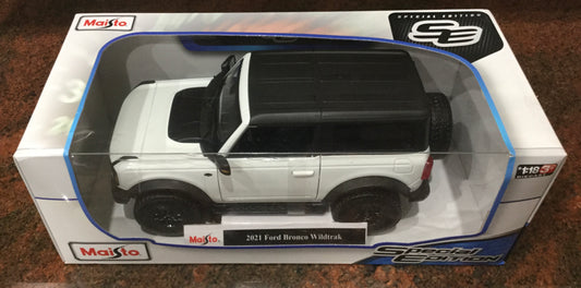 1/18 Maisto 2021 Ford Bronco Wildtrak in White